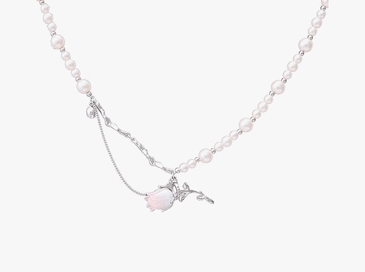 Tulip Flower Pearl Necklace