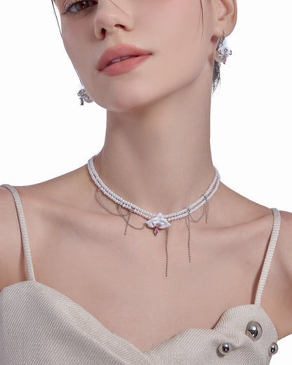 Secret Garden Flower Pearl Choker