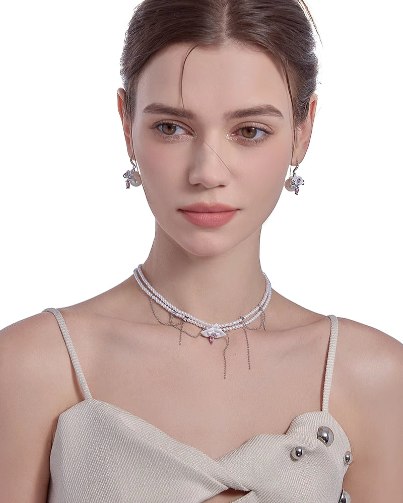 Secret Garden Flower Pearl Choker