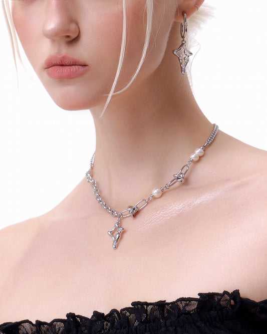 Metallic Star Pearl Necklace