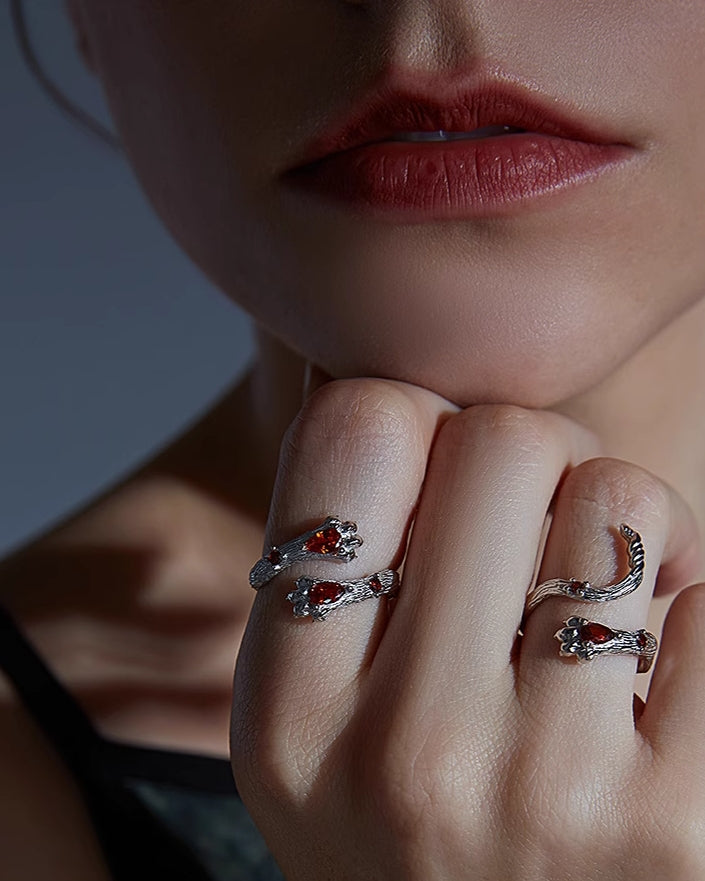 Lunar Eclipse Lion Ring