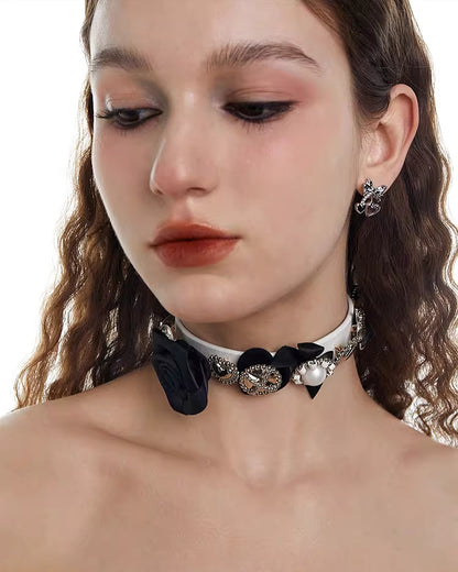 Leather Rose Black Vintage Button Choker